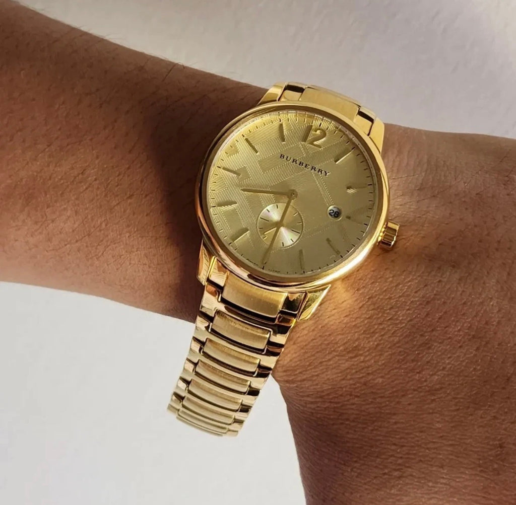 New BURBERRY The Classic BU10006 Yellow Gold Steel Strap Chrono Mens Watch 40mm